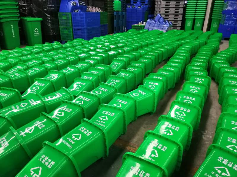 成都托力卡厂家现货直供强力水桶塑料PE垃圾桶