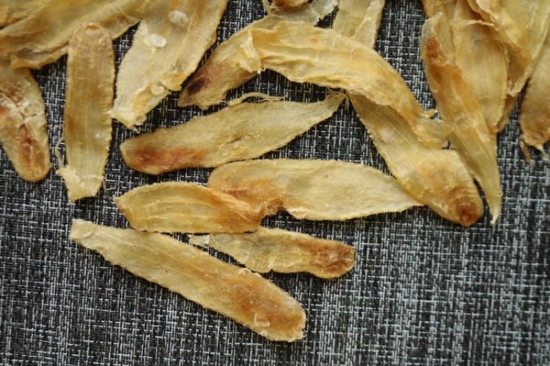 95头三牙赤嘴条鱼胶花胶批发足干货色好有嚼劲