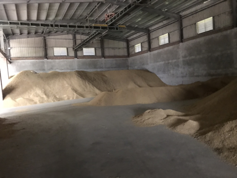 压缩稻壳打包稻壳酿酒养殖垫料绿化谷壳