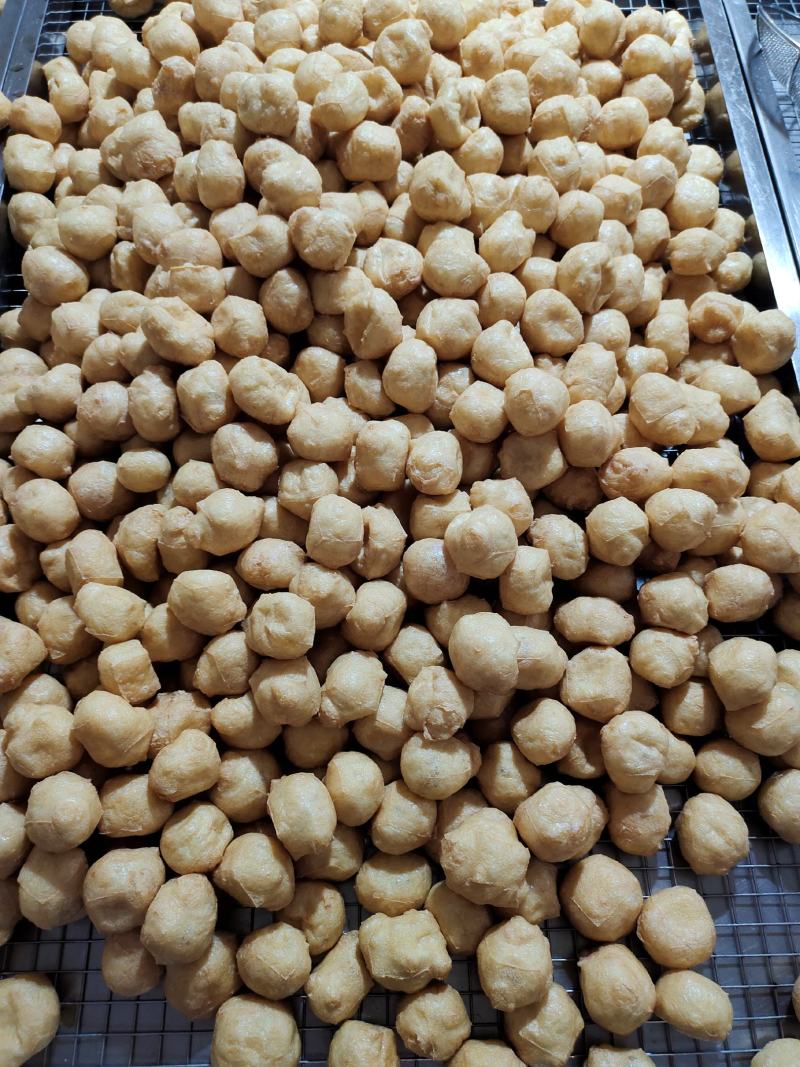 张记油豆腐，精选湖北优质大豆，菜油炸制，张记豆腐坊，直销