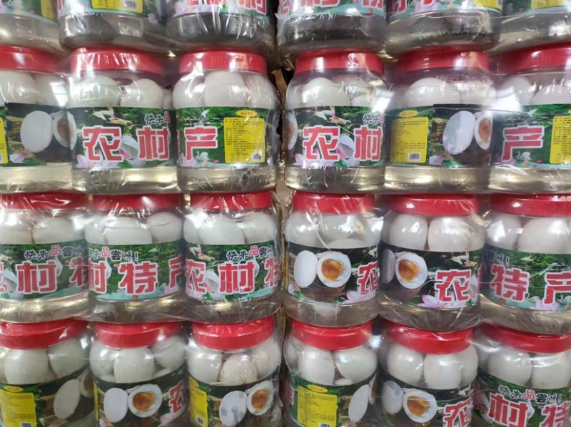 桶装大鹅蛋，农村特产，大白蛋，大桶蛋，桶装鸭蛋