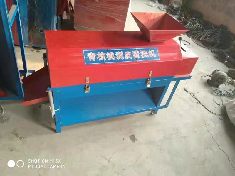厂家供应青核桃去皮机核桃脱皮机图片视频价格优惠
