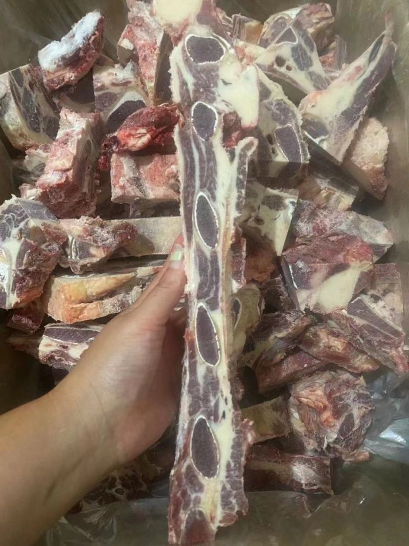 牛胸骨，厂家一手货源，肥瘦相间，价格不贵，