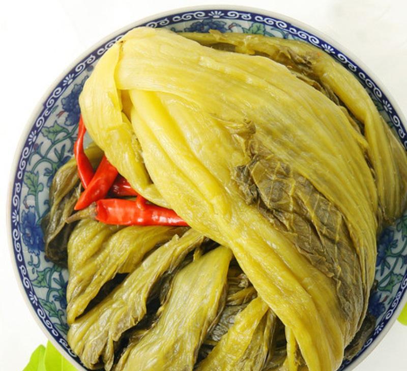 鱼酸菜2500克，选用四川巴中宽帮青菜，通过老坛乳酸菌发