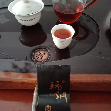 武夷山岩茶，乌龙茶，大红袍！