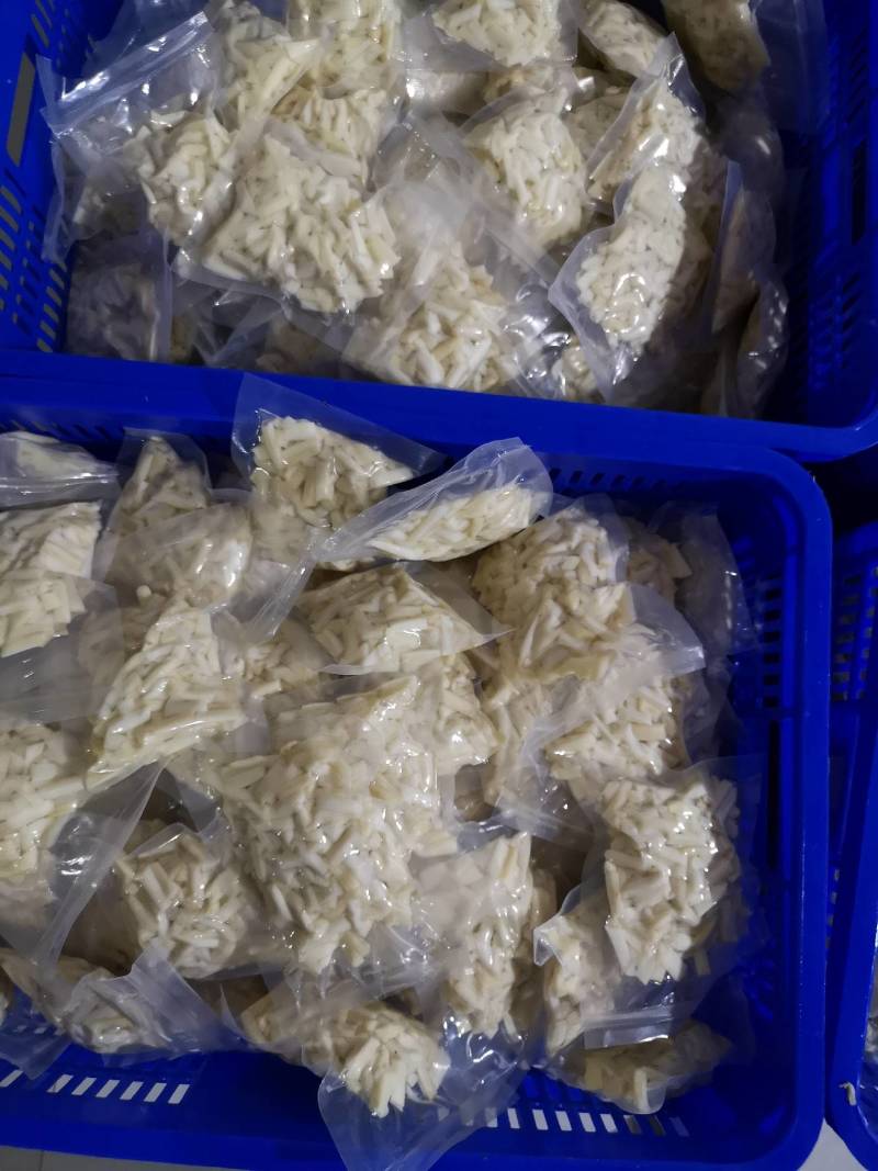 常年大量稳定供应卜藕带，泡藕带原材料及成品