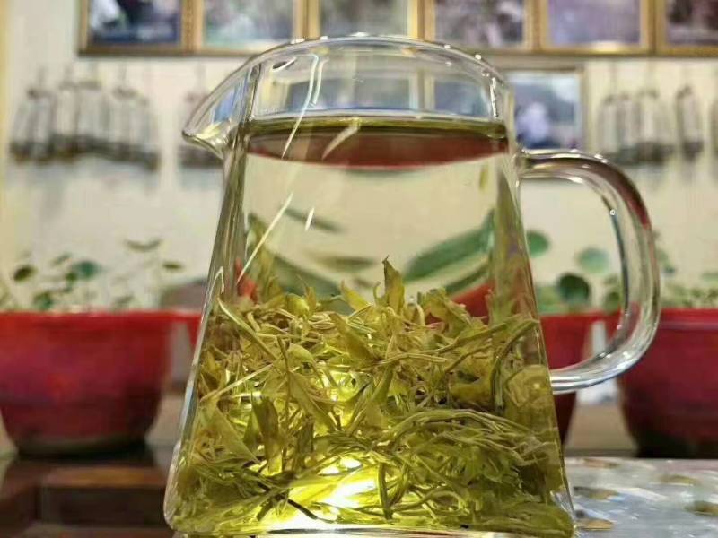 湖南省张家界市永定区罗塔坪乡原产地莓茶