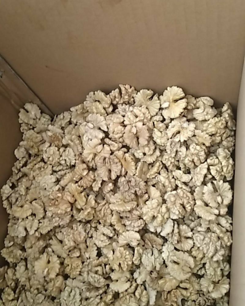 云南核桃仁，薄皮核桃果，2023年新货个大饱满，口感酥脆