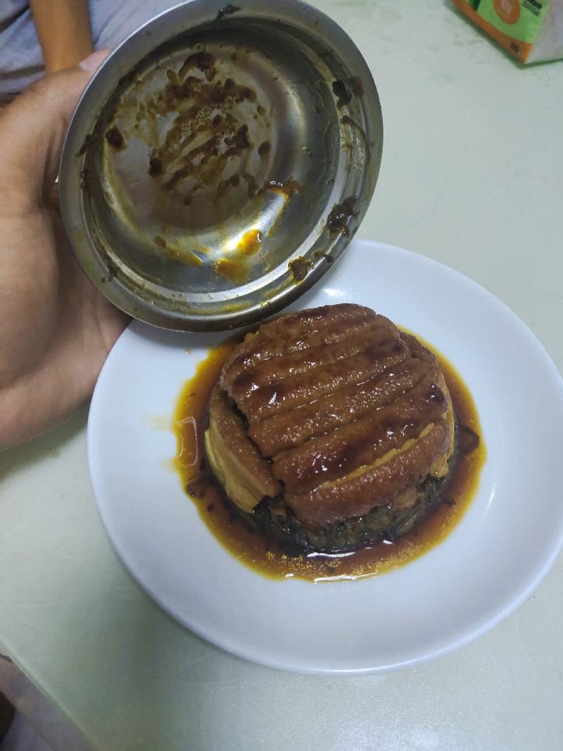 300克梅菜扣肉，600克梅菜扣肉，都有货