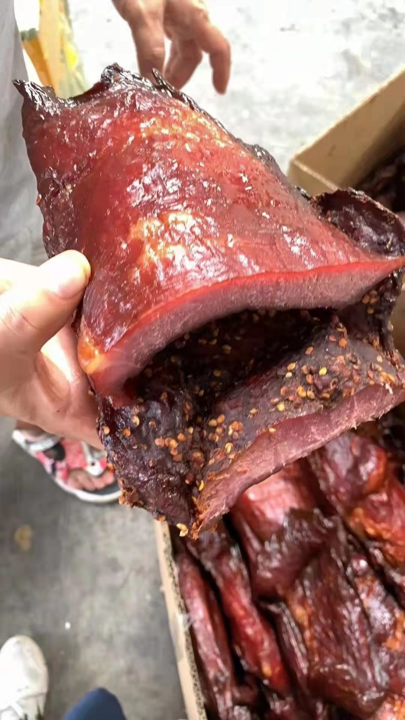 麻辣大块肉、五香大块肉，纯手工制作，先到先得