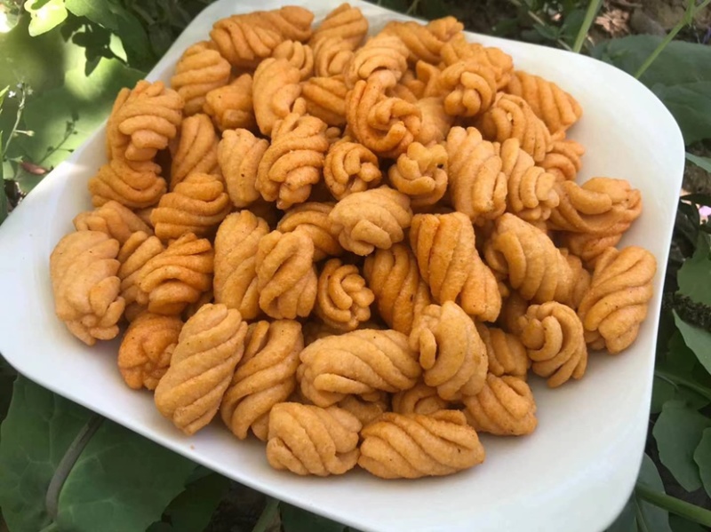 散装裸货零食脆锅巴膨化工厂直批一箱十斤摆地摊跑江湖产品