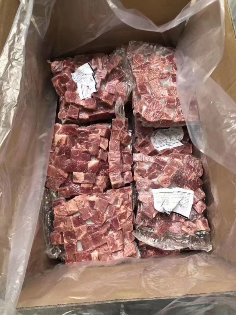 牛肉粒，不散不碎，瘦度高