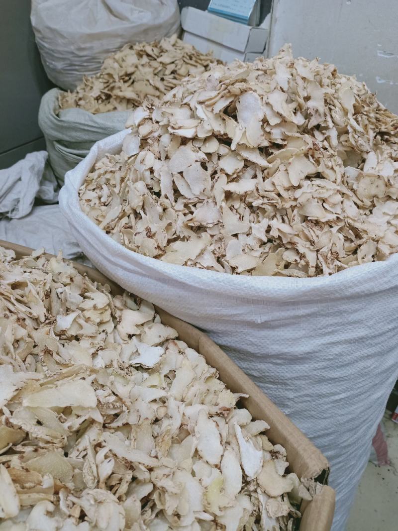 白芨，白及片质量保证，经营各种中药材欢迎咨询合作！
