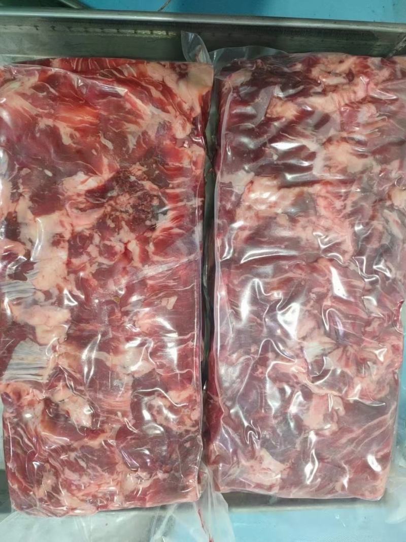 纯干牛碎肉肥瘦比例9/1每天出鲜货炒菜做馅均可使用