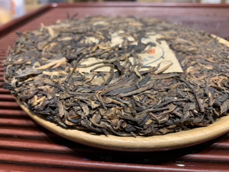 2004年易武正山圆茶，一框6提，42饼，普洱老生茶