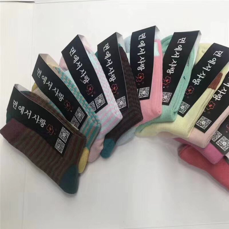 地摊，乡镇跑量袜子，一件660双，独立吊牌，实力供货