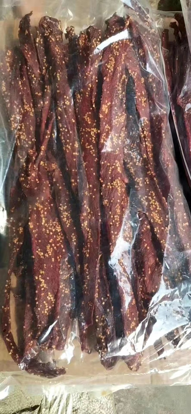 猪肉风干肉，麻辣味，五香味，味道纯正，价格美丽，品种齐全