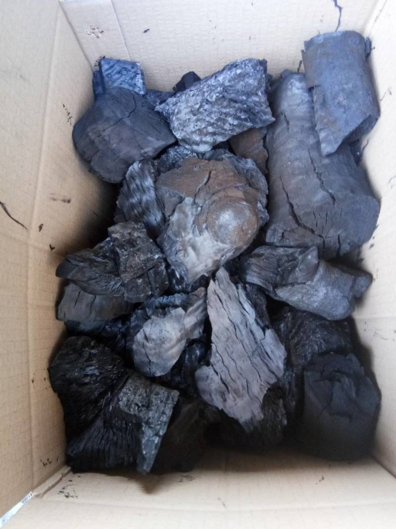 【有好货】大量供应木炭荔枝果木烧烤炭取暖炭火锅炭工业用炭