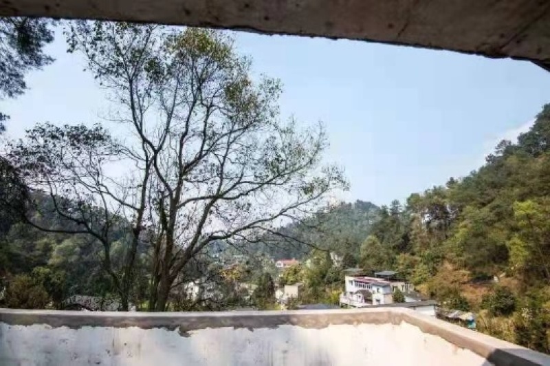 重庆南山1000平半成品民宿,毗邻南山植物园,群山