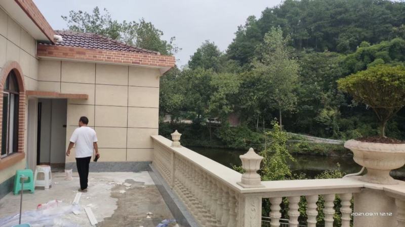 重庆市渝北区180平农房，新房精装修，5个房间