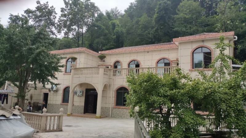 重庆市渝北区180平农房，新房精装修，5个房间