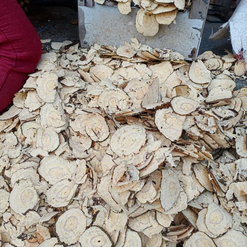 葛根片，切片新货野生葛根片，批发十斤起售欢迎订购