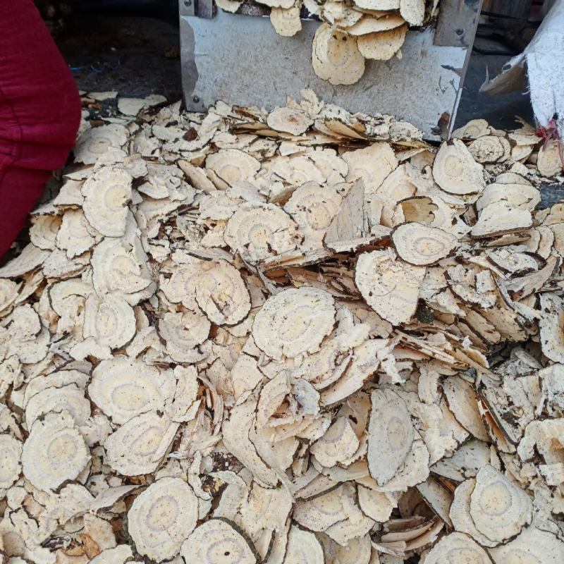 葛根片，切片新货野生葛根片，批发十斤起售欢迎订购