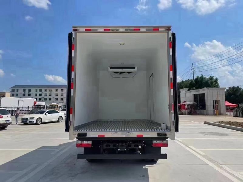 东风冷藏车