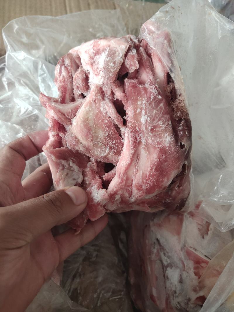 月牙骨，小块月牙骨，月牙骨条，带肉月牙骨，多肉月牙骨