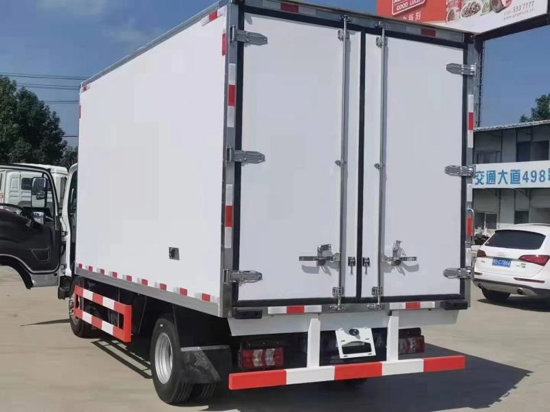 冷冻车冷链车保温车