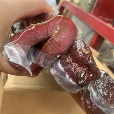 酱香肉，真空包装一斤装，麻辣，五香，开袋即食