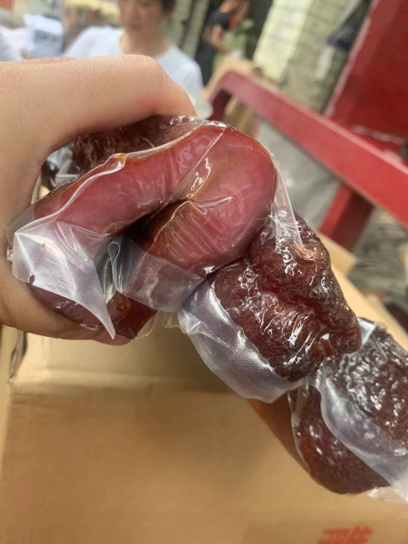 酱香肉，真空包装一斤装，麻辣，五香，开袋即食