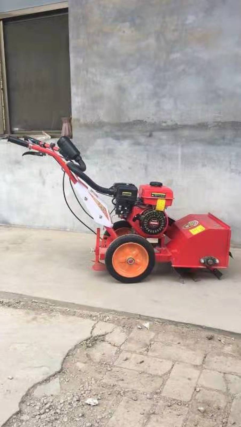 家用小型手扶汽油除草机果园除草机多功能锄地机