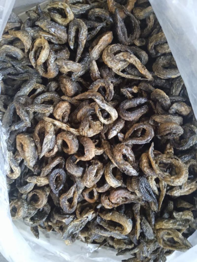 烟熏泥鳅干，质量非常好。小拇指