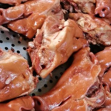 全熟五香猪头肉批发量大从优猪肉精加工品猪副产品