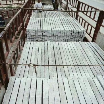 水泥柱