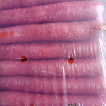 称杆胡萝卜三红胡萝卜