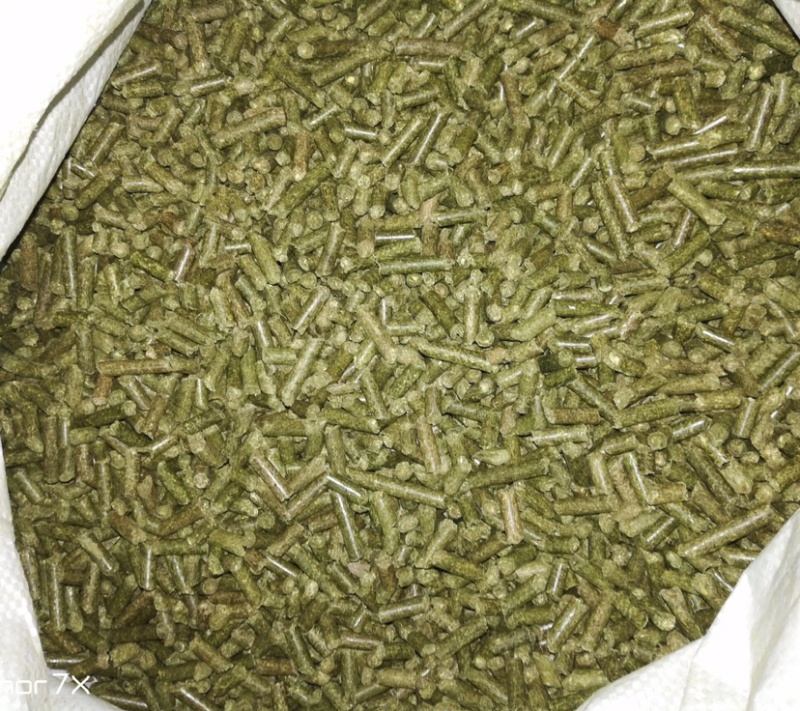 西班牙苜蓿草颗粒:适用于兔子牛羊马骆驼猪禽等等...