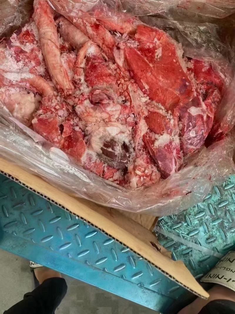 （羊心肺）（价格便宜）羔羊羊肺心肺想装20斤