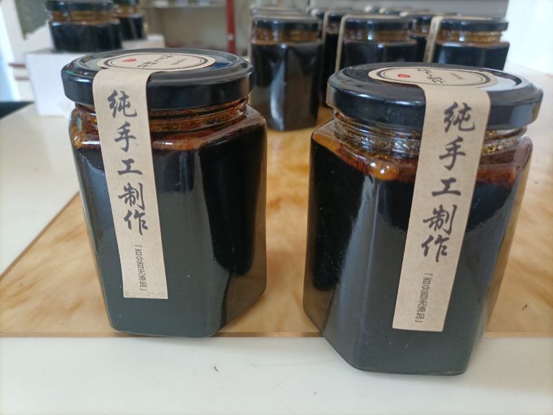 精品】梨膏秋梨膏批发纯手工制作纯梨汁熬制而成