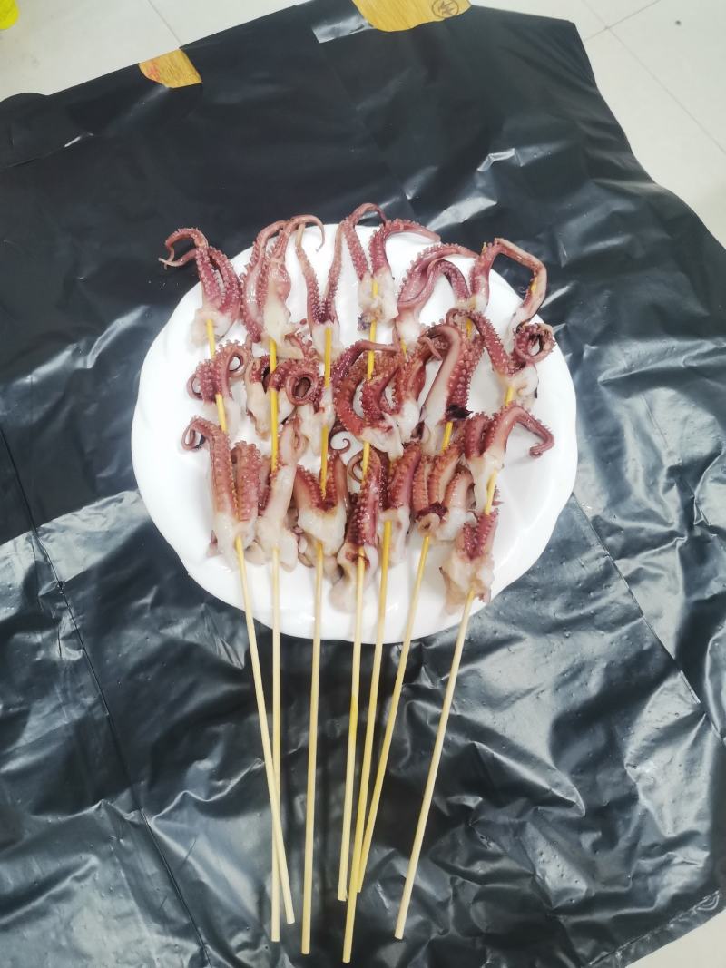 40克章鱼龙爪串章鱼须小串商用铁板烧烤油炸网红鱿鱼串