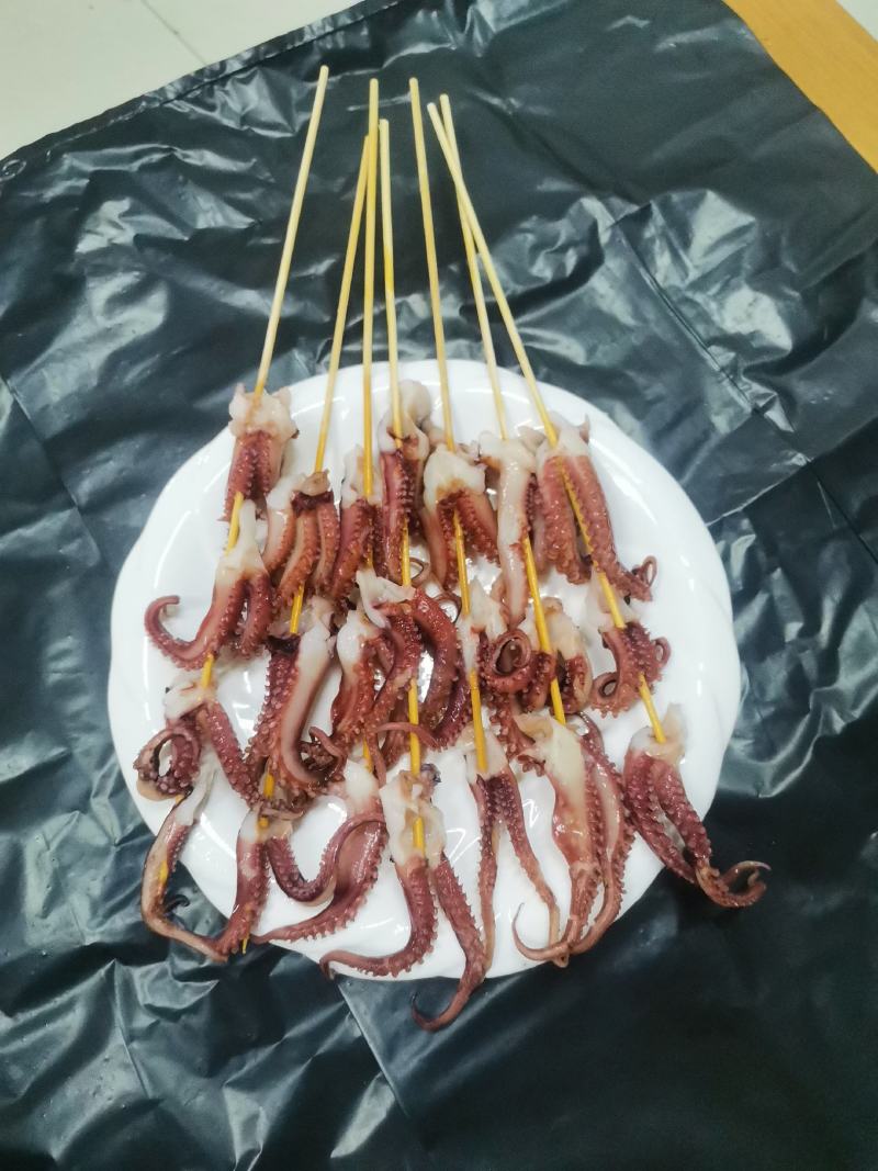 40克章鱼龙爪串章鱼须小串商用铁板烧烤油炸网红鱿鱼串