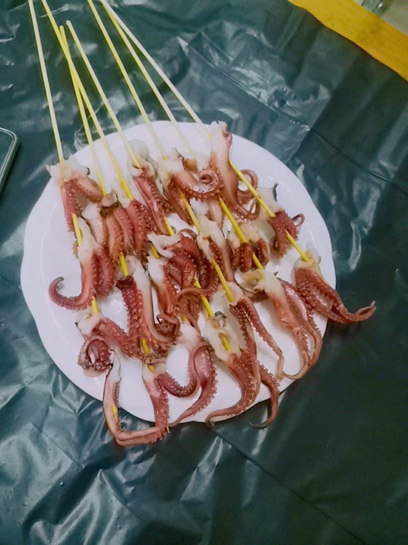 40克章鱼龙爪串章鱼须小串商用铁板烧烤油炸网红鱿鱼串