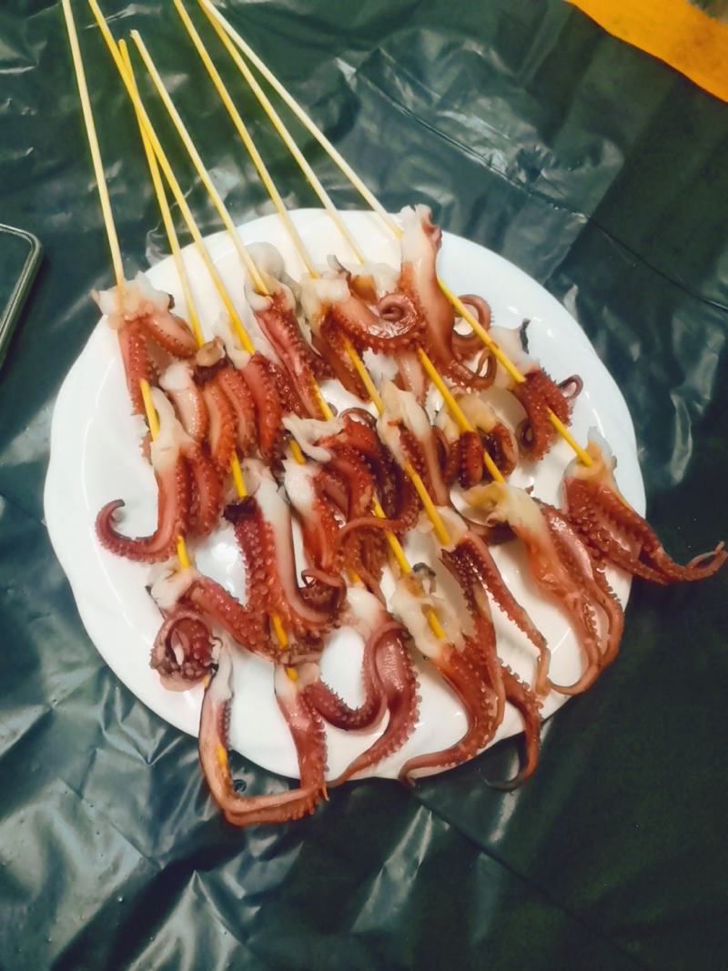 40克章鱼龙爪串章鱼须小串商用铁板烧烤油炸网红鱿鱼串
