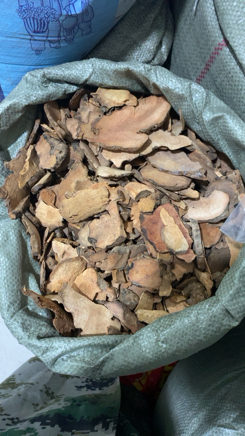 土茯苓红色土茯苓供应各种中药材冷背货