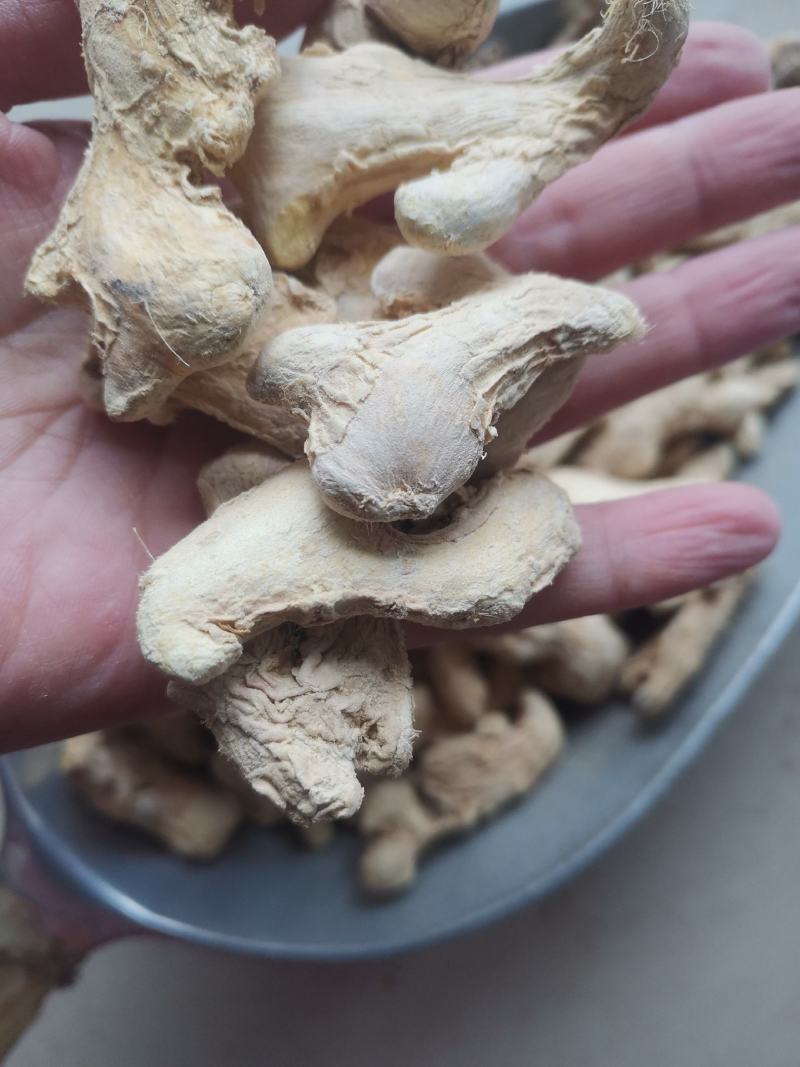 【干姜】精品干姜辛辣十足一手货源规格齐全欢迎咨询