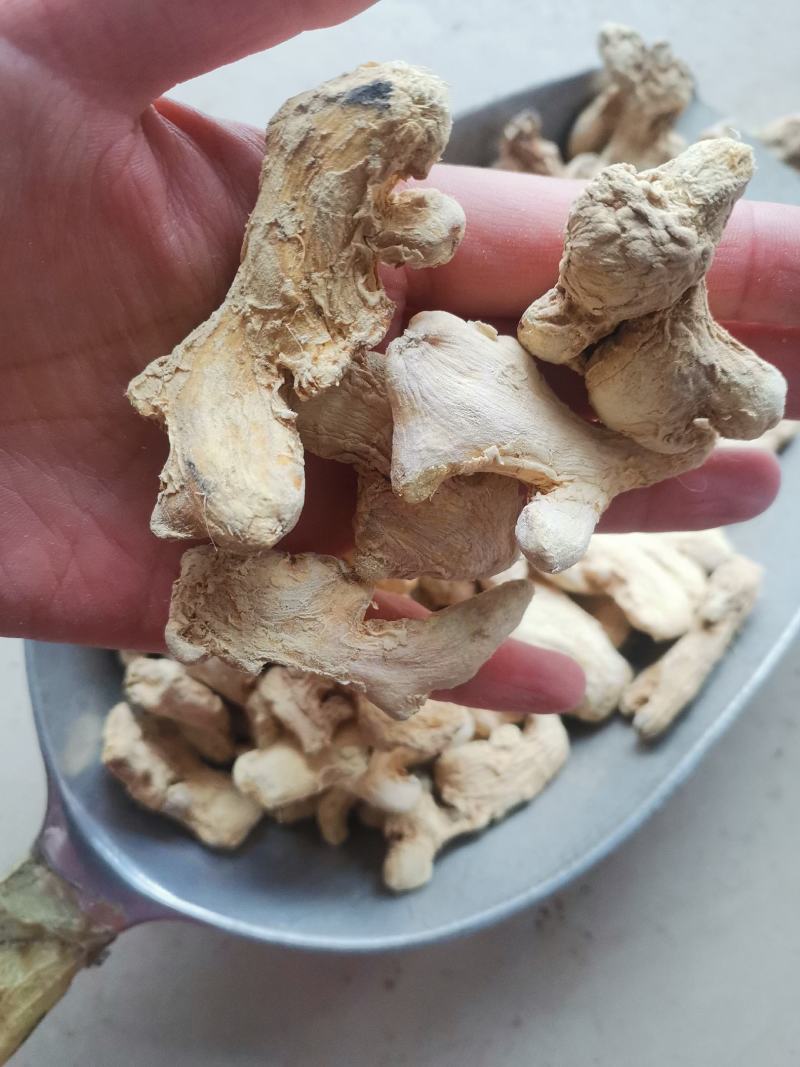 【干姜】精品干姜辛辣十足一手货源规格齐全欢迎咨询