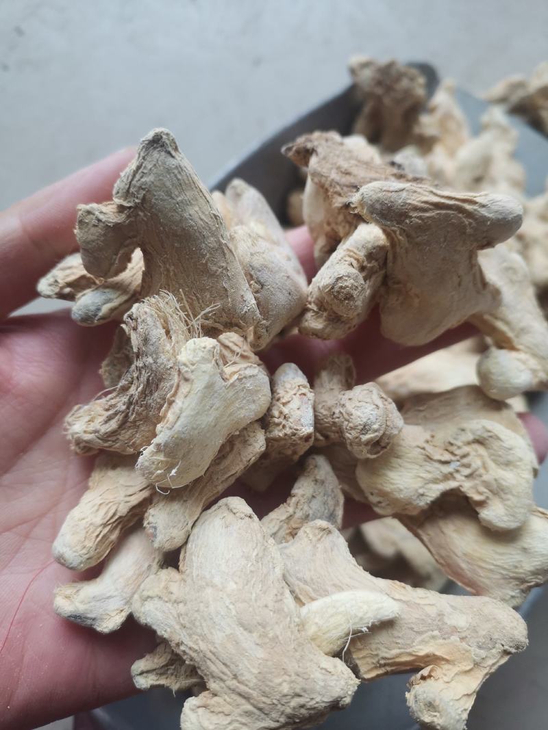 【干姜】精品干姜辛辣十足一手货源规格齐全欢迎咨询