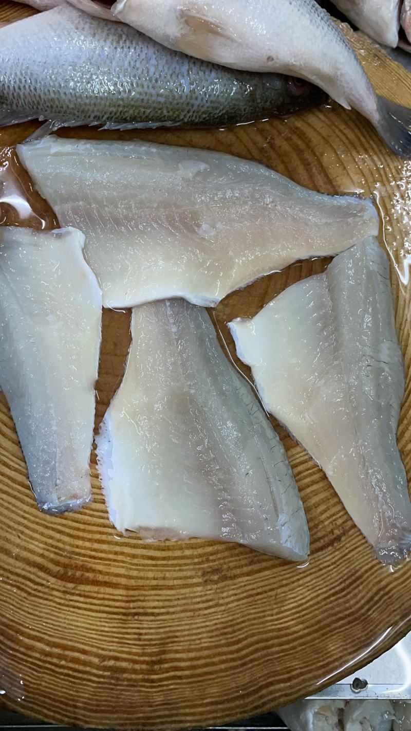 源头直供鲈鱼柳，三去鲈鱼,现杀现卖，每天大量供应