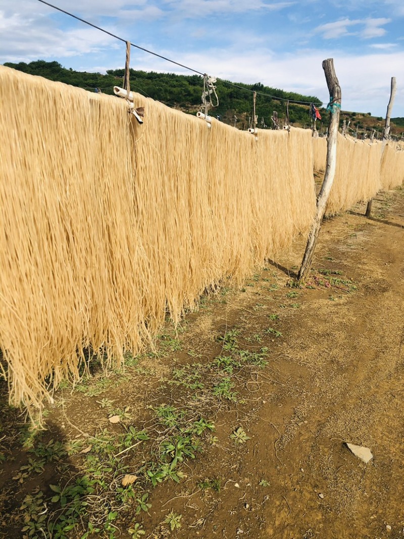东北纯手工制作红薯粉条不含胶不含色素粉条粉丝